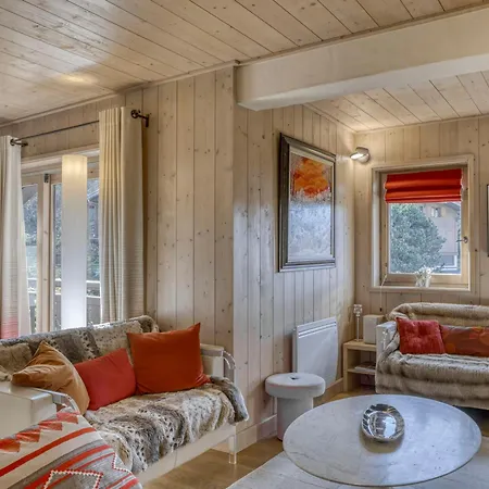 5 Pieces Luxe Au Centre De Megeve, Proche Telecabines, 4 Chambres, Garage, Balcon - Fr-1-453-168 Apartment *